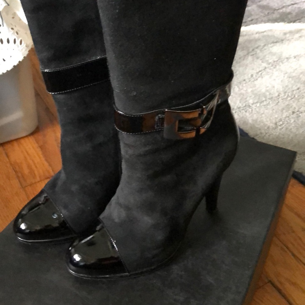 Inc Patent leather and suede boots